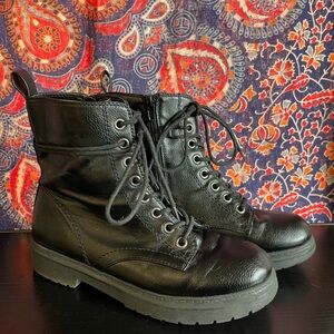 Kohl’s brand women black combat boots size US 7.5